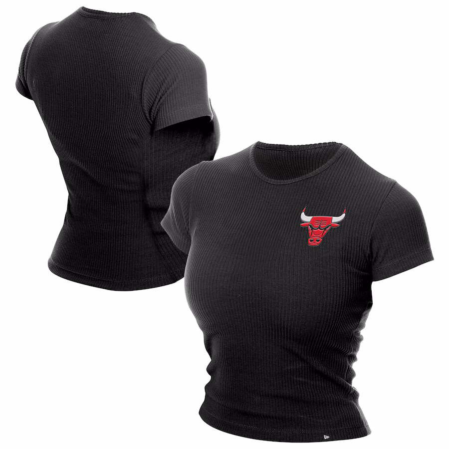 Women's Chicago Bulls  New Era Black Leisure Collection Baby Doll Cropped T-Shirt